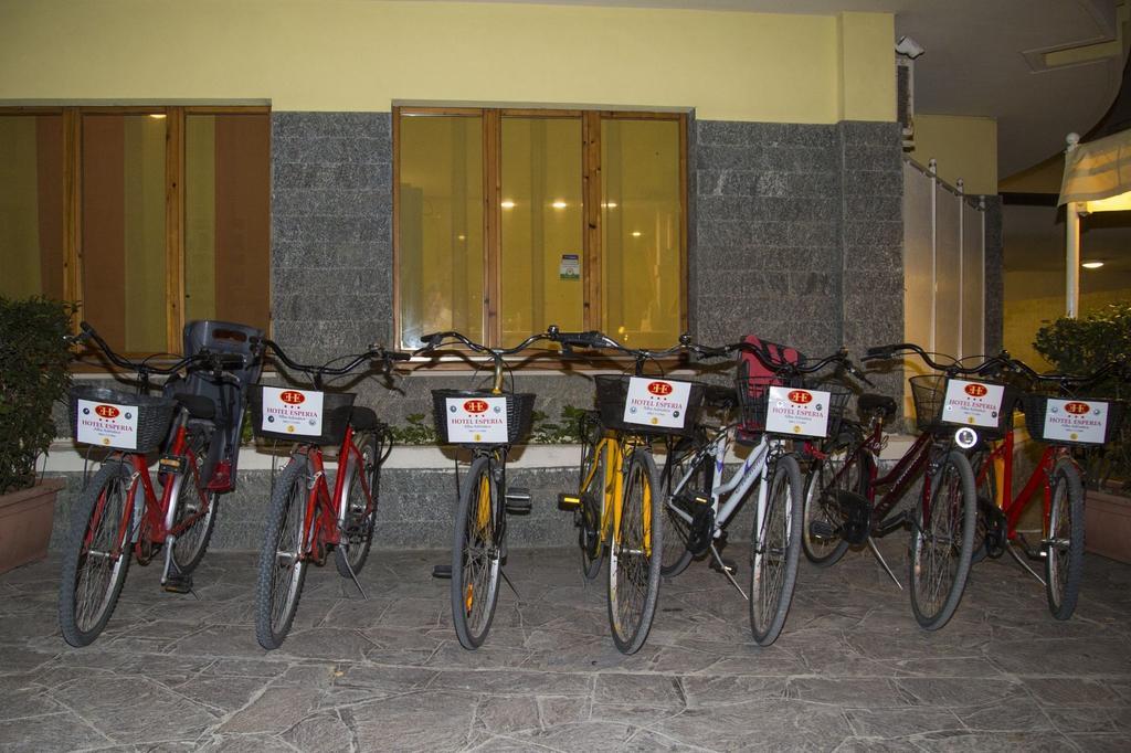 Hotel Esperia Alba Adriatica Ngoại thất bức ảnh