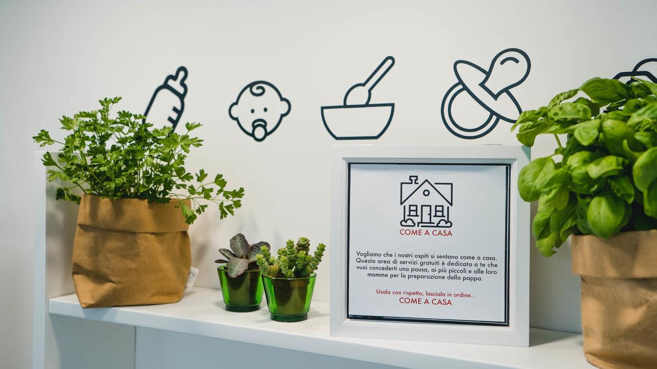 Hotel Esperia Alba Adriatica Ngoại thất bức ảnh